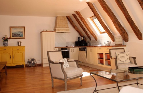 Labastide-Murat Maison | Gîte de La Devèze - salle de cinéma privée - accueil chevaux