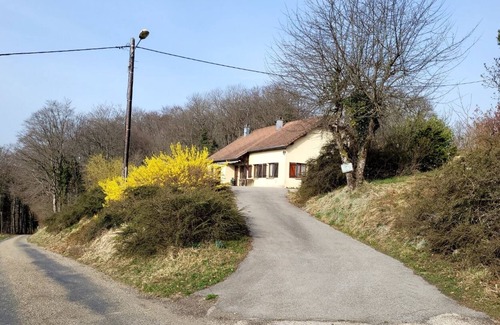 Chamesol Maison | Gîte de la Ferme du Lomont