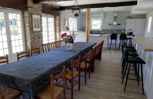 Sainte-Seve Maison | Gîte de la Fontaine Blanche 14 personnes