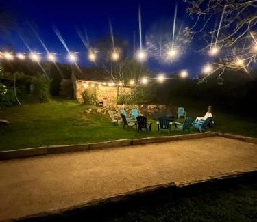 Saint-Marcelin-de-Cray Maison | Gîte de la Doit, en pleine campagne, pour 14 pers
