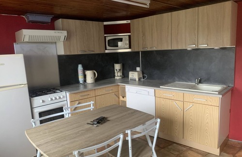 Pleaux Maison | Gîte de la Maronne