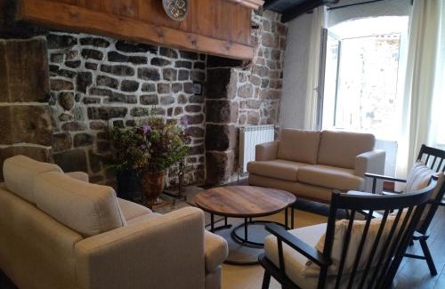 Pradelles Maison | Gîte de la Tournelle