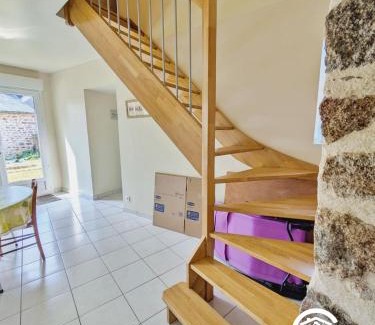 Alexain Maison | Gîte de Montgiroux, jusqu'à 5-6 personnes