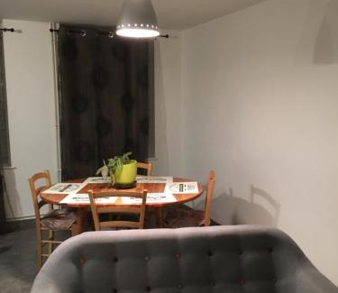Montherme Maison | Gîte de vac’s et d’affaires à Monthermé