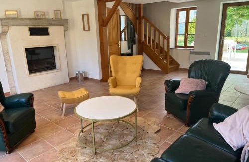 Ebreuil Maison | Gîte des Coteaux d'Ebreuil