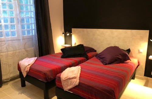 Ille-sur-Tet Maison | Gîte des Orgues d'Ille les Agaves Canigou