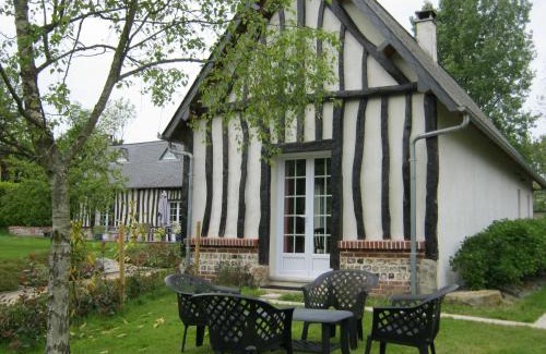 Brunville Maison | Gîte des Pins Penchés