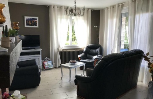 Dhuizon Maison | Gîte Dhuizon, 4 pièces, 6 personnes - FR-1-491-204