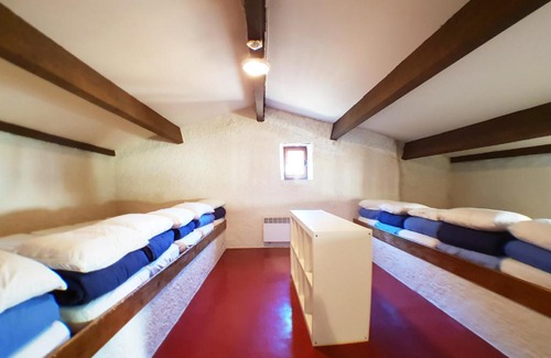 Saint-Guilhem-le-Desert Auberge | Gîte du CAF de Montpellier
