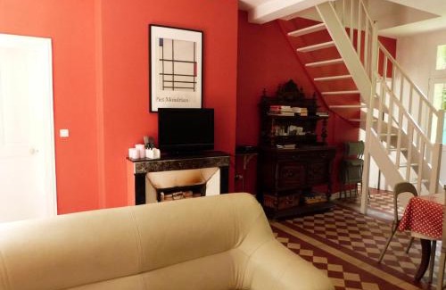 Chevregny Appartement | Gîte du Château des Chaînées