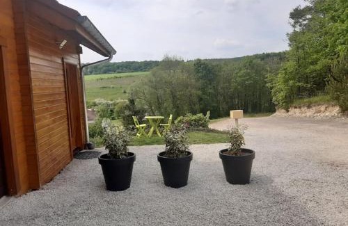 Seuzey Maison | Gîte du Chalet - Le studio en pleine nature