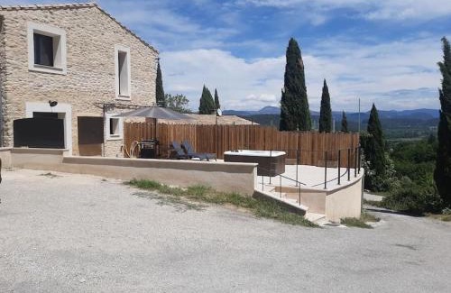 Crestet Maison | Gîte du Colombier