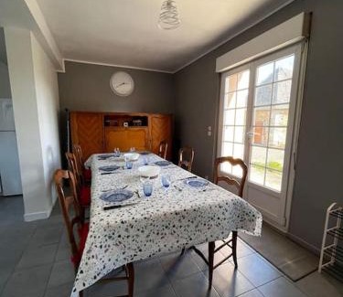 Neuille-Pont-Pierre Maison | Gîte du Coudray