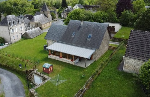 Marcillac-la-Croisille Maison | Gîte du Busatier Gorges de la Dordogne