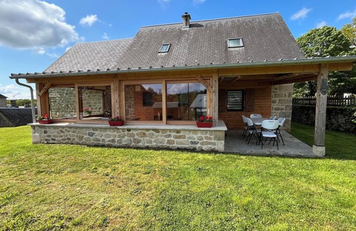 Marcillac-la-Croisille Maison | Gîte du Busatier Gorges de la Dordogne