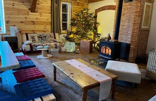 Le Poizat-Lalleyriat Maison | Gîte du Moul'Ain Jura 200m2 15 pers