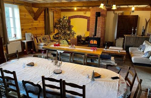 Le Poizat-Lalleyriat Maison | Gîte du Moul'Ain Jura 200m2 15 pers