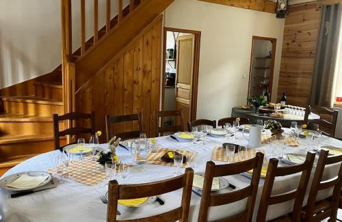 Le Poizat-Lalleyriat Maison | Gîte du Moul'Ain Jura 200m2 15 pers