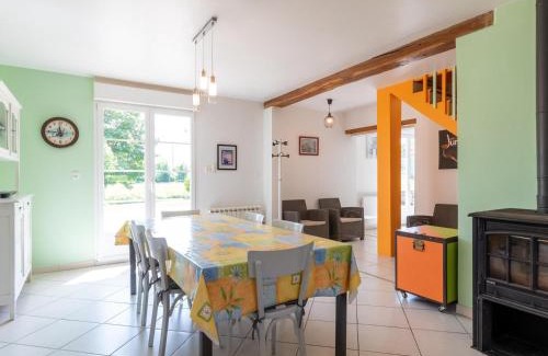 Jussey Maison | Gîte du Pêcheur isolé avec grande capacité près de la Saône - FR-1-583-451
