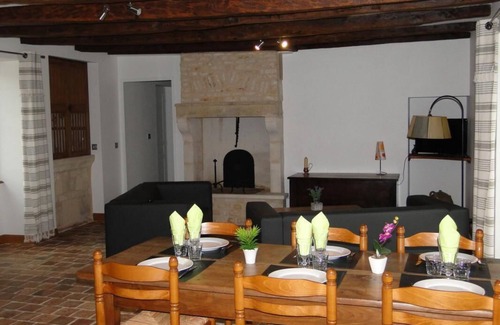Saint-Martin-l'Ars Maison | Gîte du Pont de Maillé
