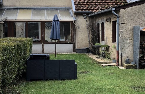 Lacroix-sur-Meuse Maison | Gîte du port
