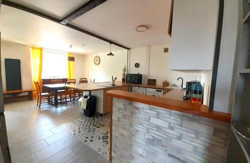 La Tourlandry Maison | Gîte du RELAI du Château - Parc Oriental - Puy du Fou
