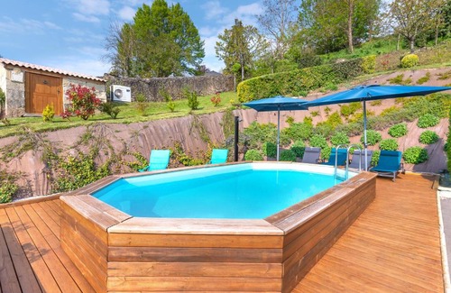 Montreuil-Bellay Appartement | Gîte du Thouet - Appt avec piscine partagée