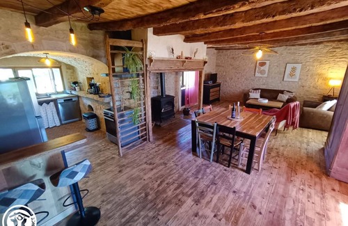 Faycelles Maison | Gîte du Tilleul - FAYCELLES