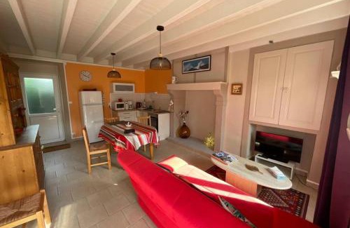 Etienville Maison | Gîte en Cotentin