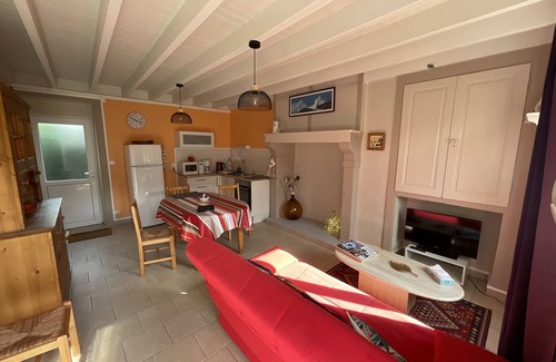 Etienville Maison | Gîte en Cotentin