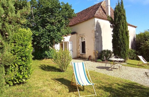 Bergerac Maison | Gîte en Périgord pleine nature piscine