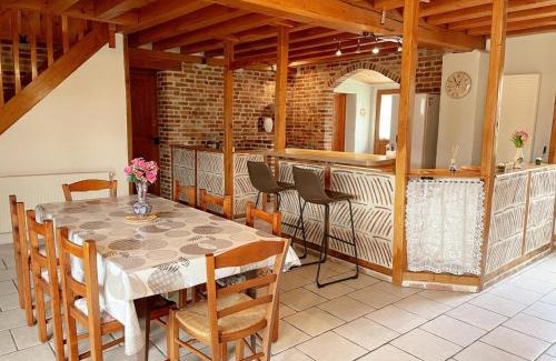 Neung-sur-Beuvron Maison | Gîte en Sologne avec jardin clos, animaux admis, parking et internet - FR-1-491-454
