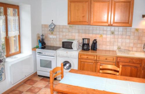 Chemille-sur-Indrois Maison | Gîte en Touraine avec jardin, proche du Zoo de Beauval et des châteaux, animaux acceptés - FR-1-381-444