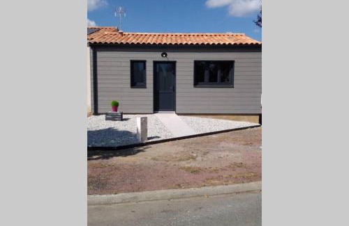 Champagne-les-Marais Appartement | gîte "entre terre et mer "climatisé à proximité de la Rochelle et des côtes vendéennes !