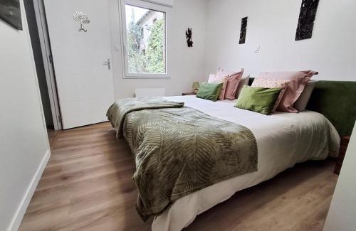 Challain-la-Potherie Lit Et Petit-Déjeuner | Gîte et chambre d'hôte pour 2 personnes dans Mon Savoureux Jardin