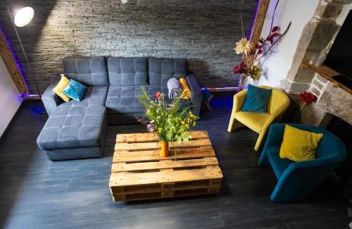 Vellerot-les-Vercel Maison | Gîte et SPA Chez Jules