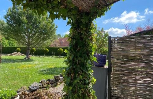 Farges les Chalon Appartement | Gîte et Studios Les Barongères