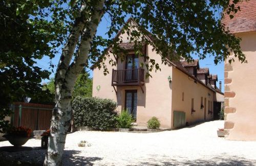 Rosnay Maison | Gîte familial au cœur du parc de La Brenne avec étang privé, cheminée, Wi-Fi et animaux acceptés - FR-1-591-377