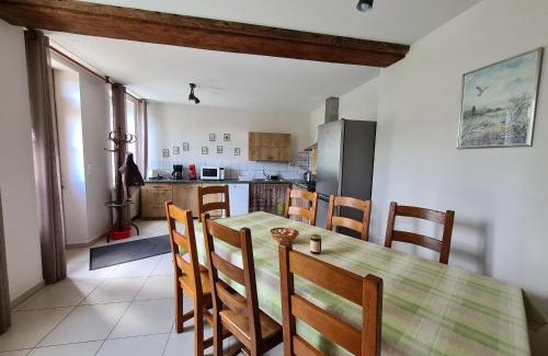 Chailly-en-Gatinais Maison | Gîte familial en ferme avec jardin, proche forêt et canal d'Orléans - Label Tourisme et Handicap - FR-1-590-7