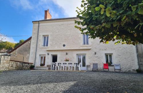 Lye Maison | Gîte familial proche du zoo de Beauval avec cour privative - FR-1-591-648
