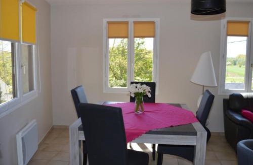 Vouvray Maison | Gîte familial viticole avec jardin, proche des châteaux de la Loire, équipement complet, WIFI inclus - FR-1-381-167
