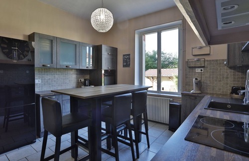 Warmeriville Maison | Gîte Ancienne Gare du val des bois 15’ de Reims 6 chambres 14p