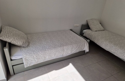 Le Cloitre-Saint-Thegonnec Hôtel | Gîte d'étape du Cragou - OSTAL
