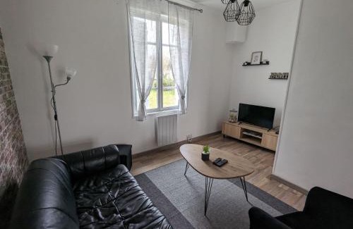Vieilles-Maisons-sur-Joudry Maison | Gîte familial au calme avec jardin clos, près d'Orléans - FR-1-590-532