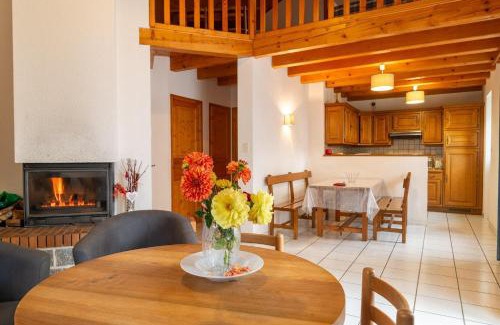 Chaulhac Maison | Gîte Gîte 6/7 personnes 1 chambre/1 mezzanine