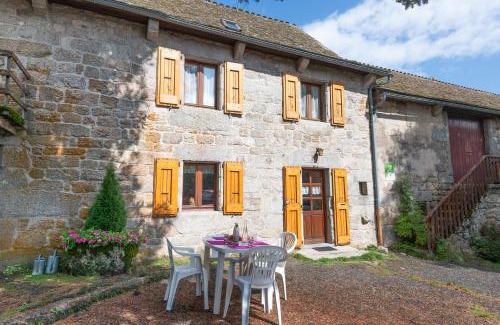 Le Buisson Maison | Gîte Gîte aux Combettes 4/6 personnes