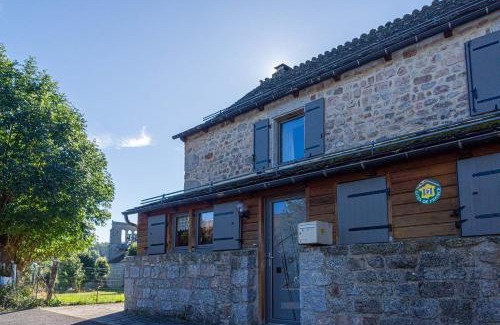 La Fage-Saint-Julien Maison | Gîte Gîtes de France 4/6 personnes B