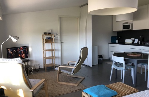 Bouloc Maison | Gîte - Grand studio contemporain