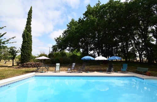 Castella Maison | Gîte grande capacité avec piscine La Chênaie à Castella