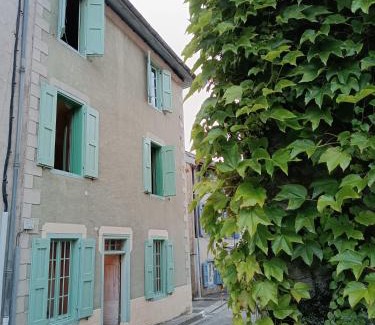 Siguer Maison | Gîte Groupe La Farigoule à Siguer